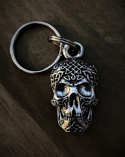 BBK-02 Celtic Skull Keychain | Wallet Chains/Key Leash